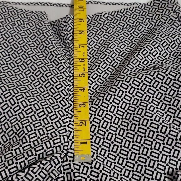 J Jill. Essential. Slim Ankle. Geometric Pattern. Size 4.  NWOT - Picture 11 of 13